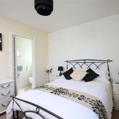 Dunmara: Self Catering Cottage On The Isle Of Skye Бродфорд Екстериор снимка