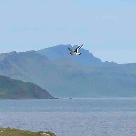 Dunmara: Self Catering Cottage On The Isle Of Skye Бродфорд Екстериор снимка